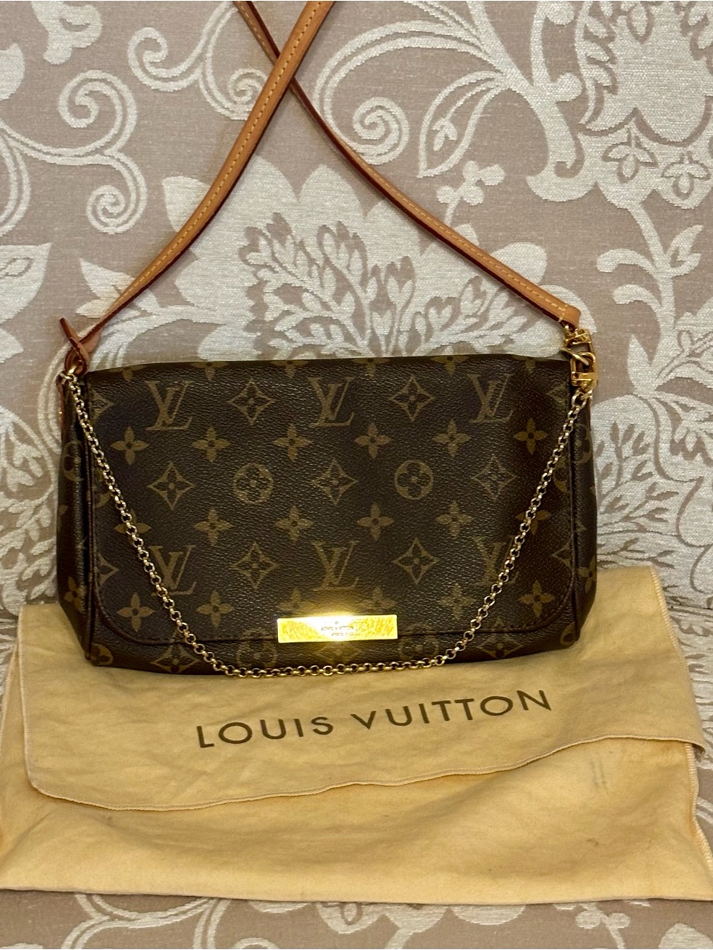 Louis Vuitton Favorite PM Brown Monogram Canvas Shoulder Bag